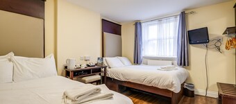 Astoria Hotel