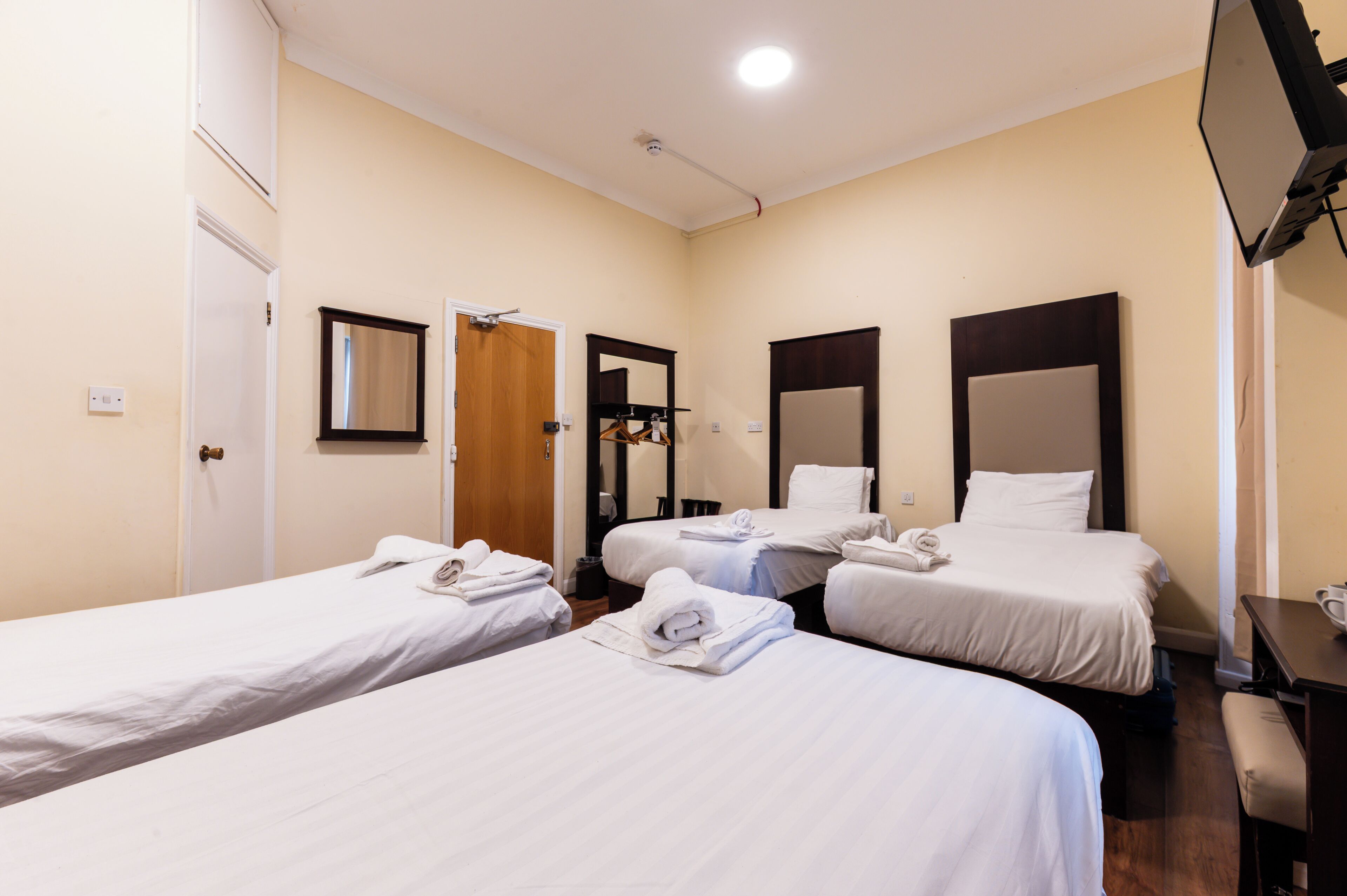 Photo - Astoria Hotel