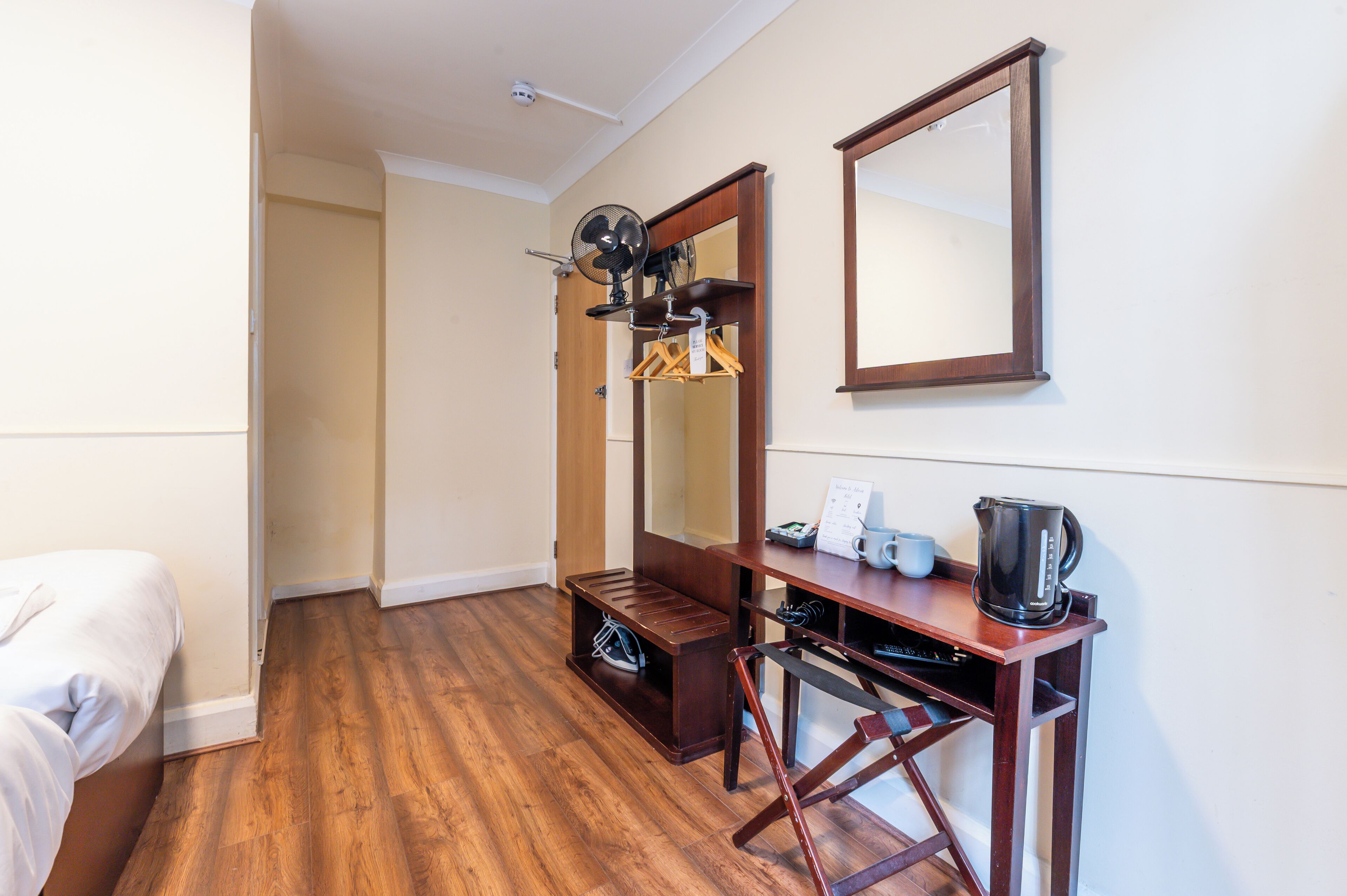 Photo - Astoria Hotel