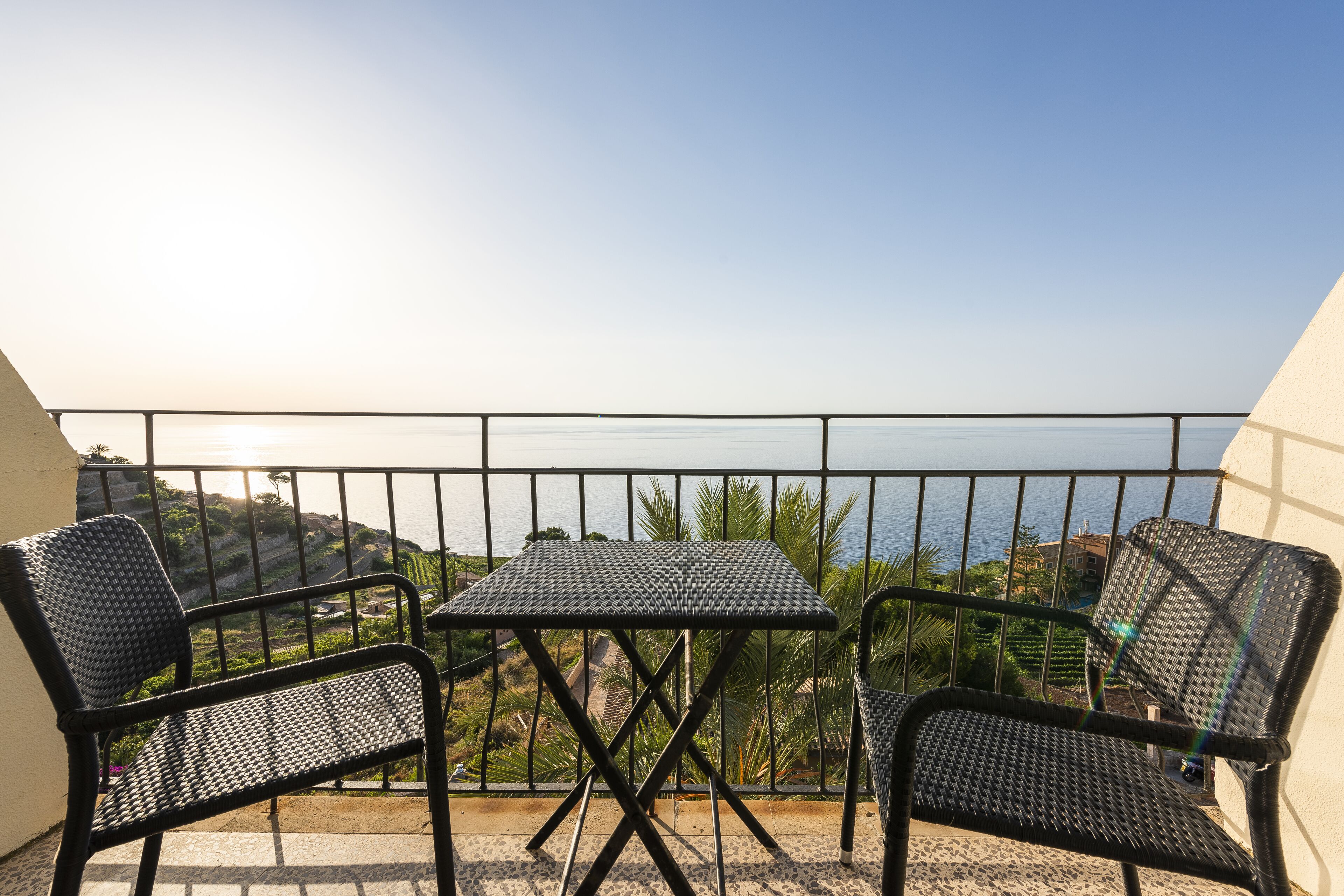 Een kluis op de kamer, verduisterende gordijnen, gratis wifi, beddengoed