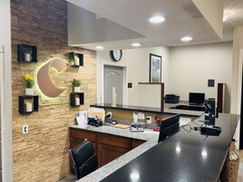 Check-in/check-out kiosk