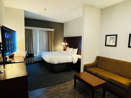 Suite, 1 King Bed with Sofa bed, Non Smoking | Desk, iron/ironing board, free WiFi, bed sheets