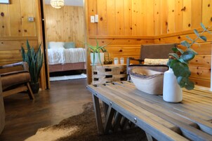 Cottage, 2 Bedrooms (Main House) | Living room | 40-inch flat-screen TV with cable channels, TV, DVD player