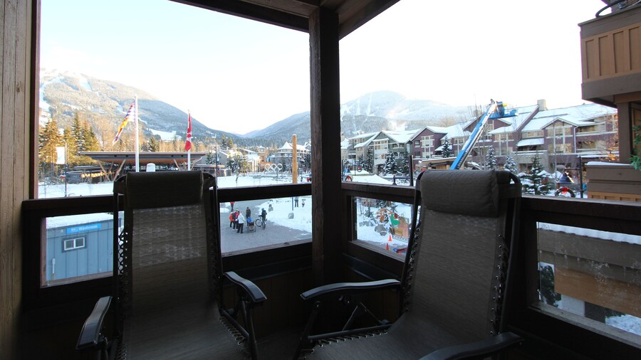 Marketplace Lodge by Whistler Retreats