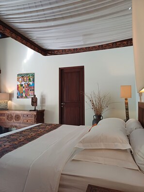 Seprai premium, brankas, tirai kedap cahaya, dan kedap suara