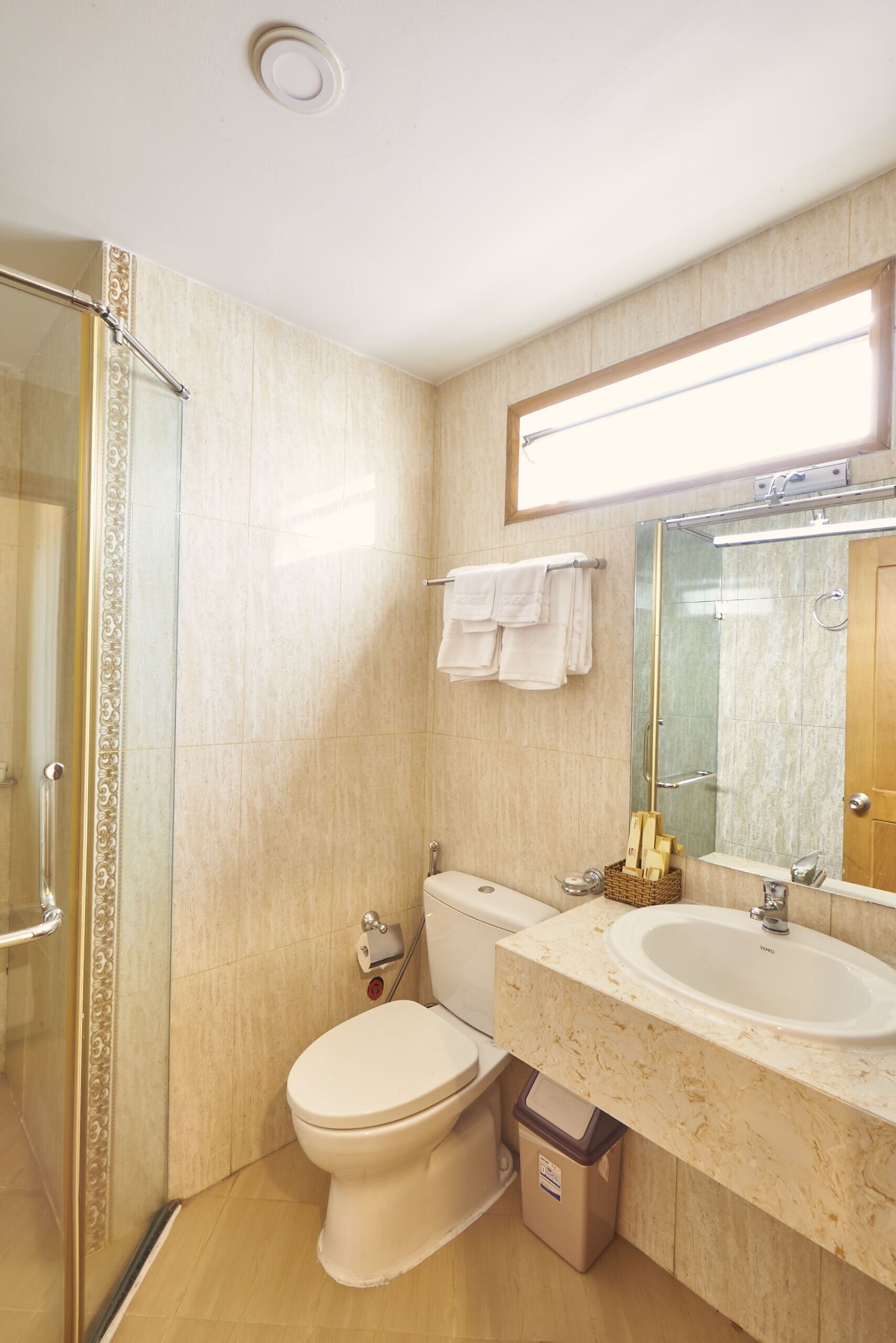 Foto - Sai Gon's Book Hotel - The Airport Front