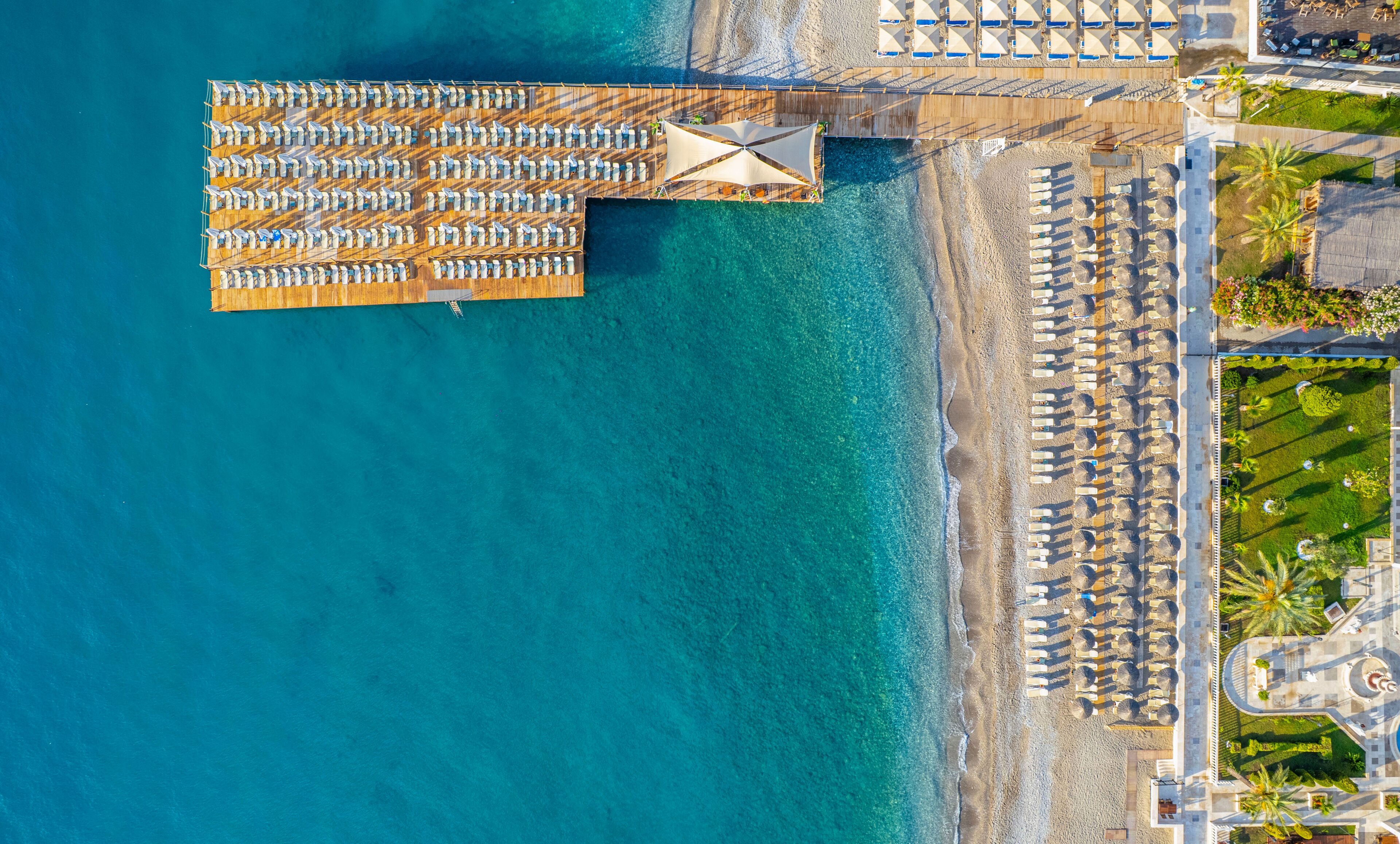 Privat strand i närheten, solstolar, parasoller och strandhanddukar