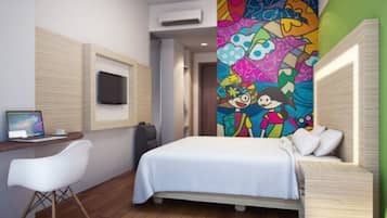 Caja de seguridad en la habitación y escritorio