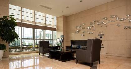 Haiyue Huan Tu Four Seasons Qingteng Hotel (Ningbo Hangzhou Bay New Zone)