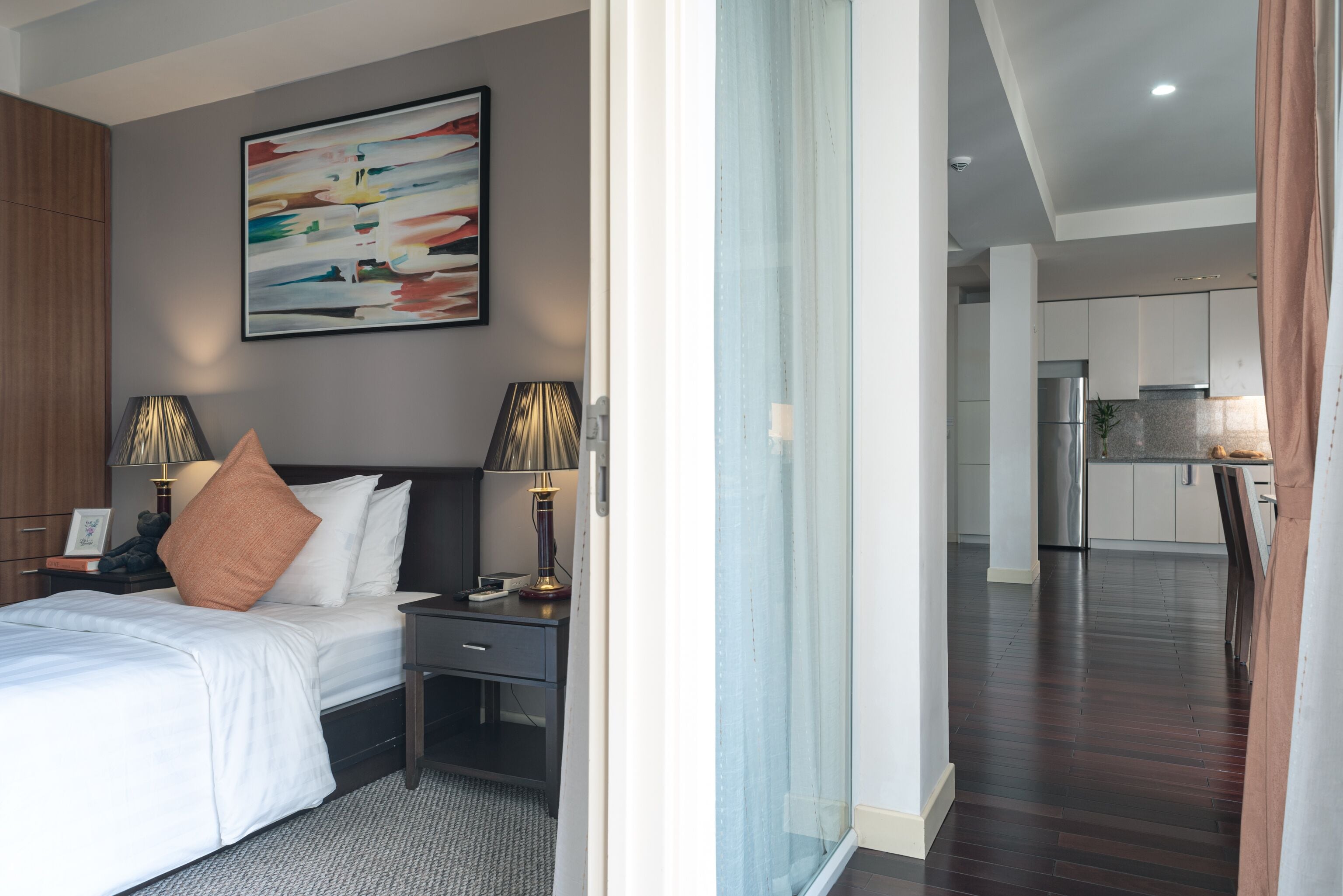 three-bedroom condo | in-room safe, desk, laptop workspace, blackout curtains