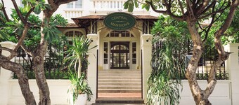 Central Mansions Hotel and Apartments