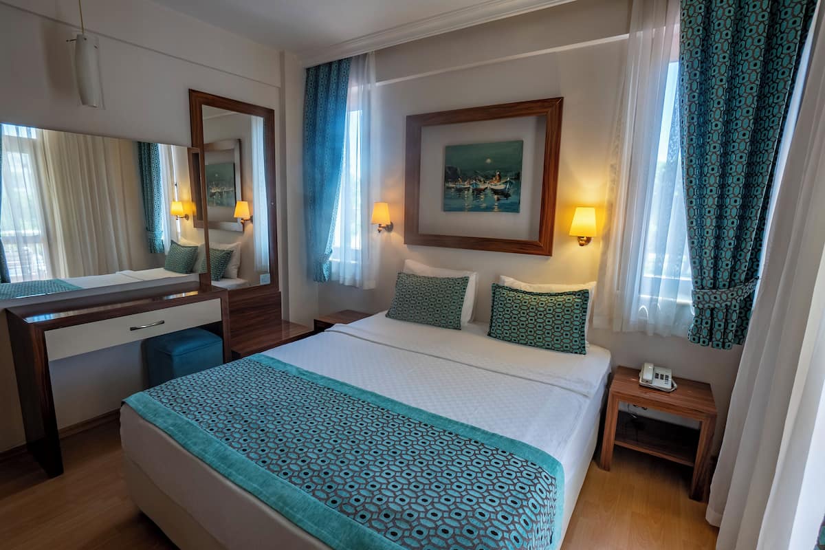 In-room safe, cribs (free), rollaway beds (surcharge), WiFi (surcharge)