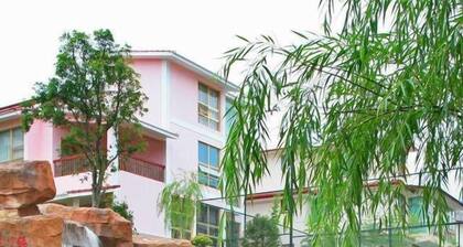 Wuyi Garden Hotel