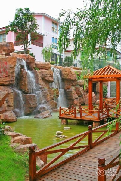 武夷山远华园（远华国际大饭店附属楼）