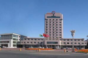 Exterior - Beizhen Hotel (Beizhen)