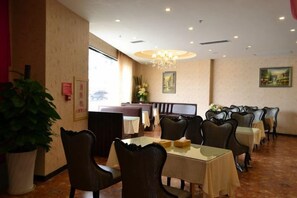Unclassified image, 2 of 35, button - Minghan Holiday Hotel (Zhuhai Doumen Xinqing Science and Technology Park) (Zhuhai)