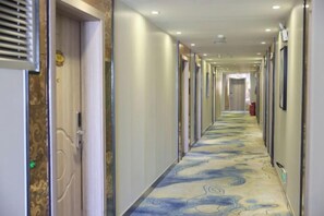 Unclassified image, 3 of 35, button - Minghan Holiday Hotel (Zhuhai Doumen Xinqing Science and Technology Park) (Zhuhai)
