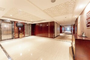 Unclassified image, 3 of 46, button - Chuanyu Holiday Hotel (Dongtai)