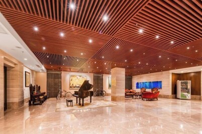 Zhonglang Holiday Hotel