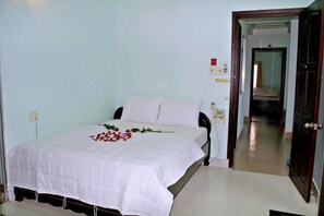 Standard Double Room | Minibar, blackout drapes, free WiFi - HT3 Hotel (Nha Trang)