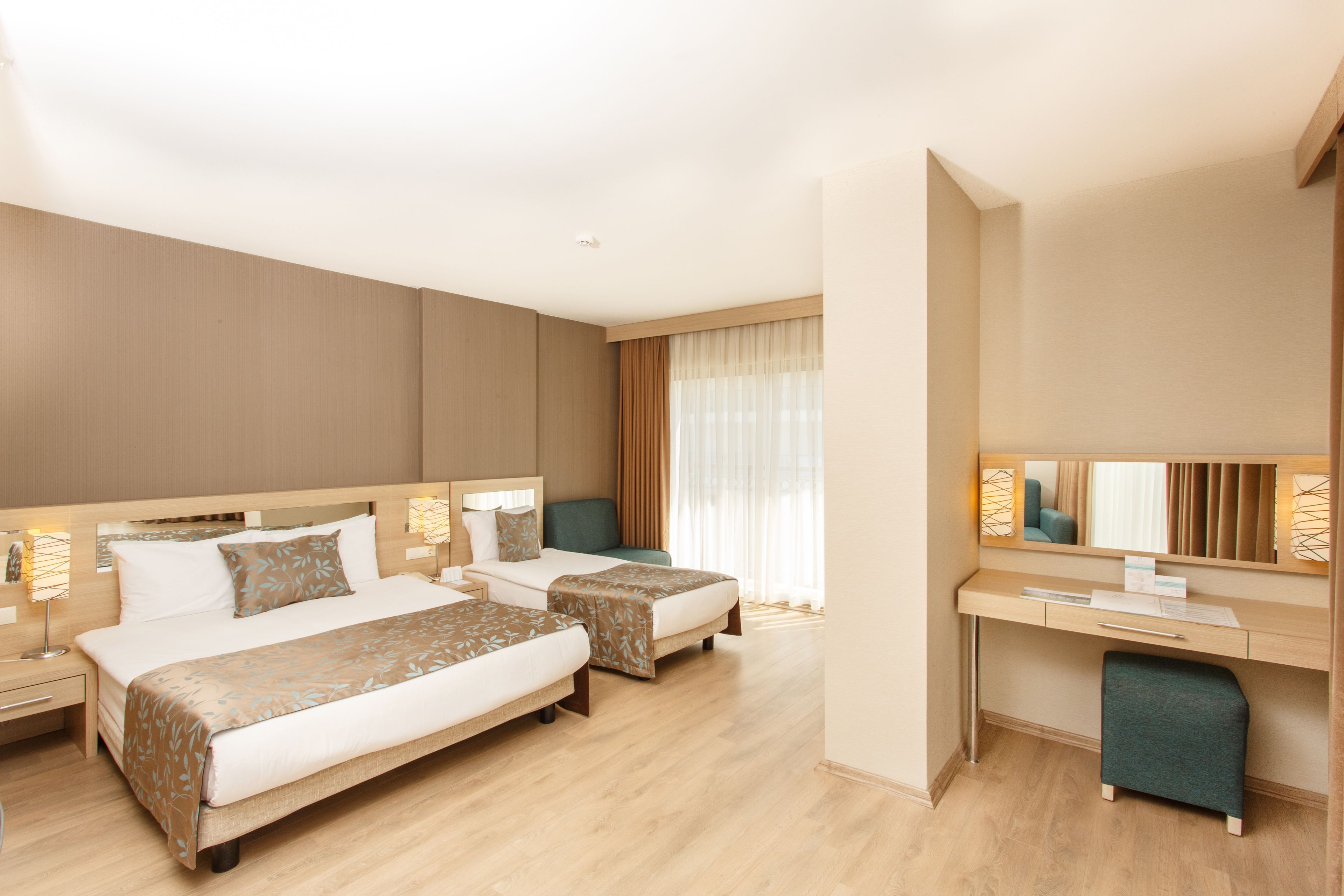 普通套房 | 迷你吧、免費嬰兒床、摺床/加床、Wi-Fi (收費)