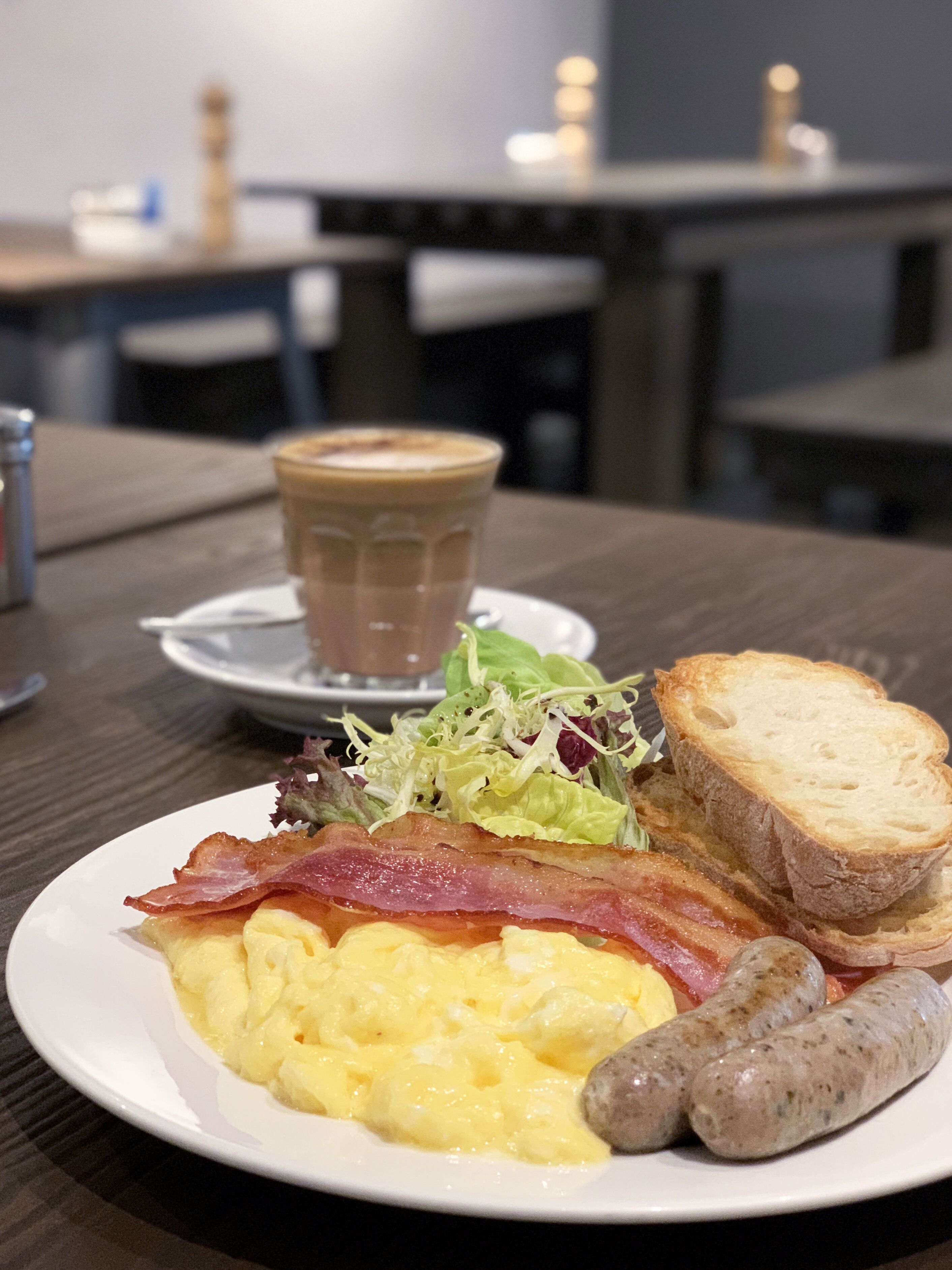 daily full breakfast (hkd 185 per person)