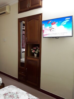 Superior Room, 2 Double Beds, Shared Balcony | Minibar, blackout drapes, free WiFi - An Hoa Hotel (Nha Trang)