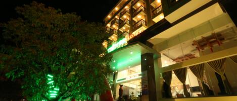 Front of property – evening/night