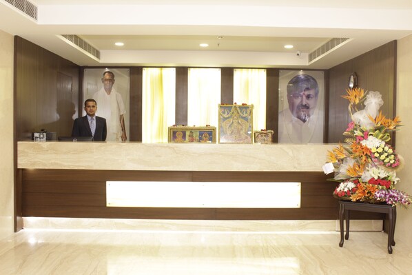 Reception - Hotel Shree Venkateshwara (Hyderabad)