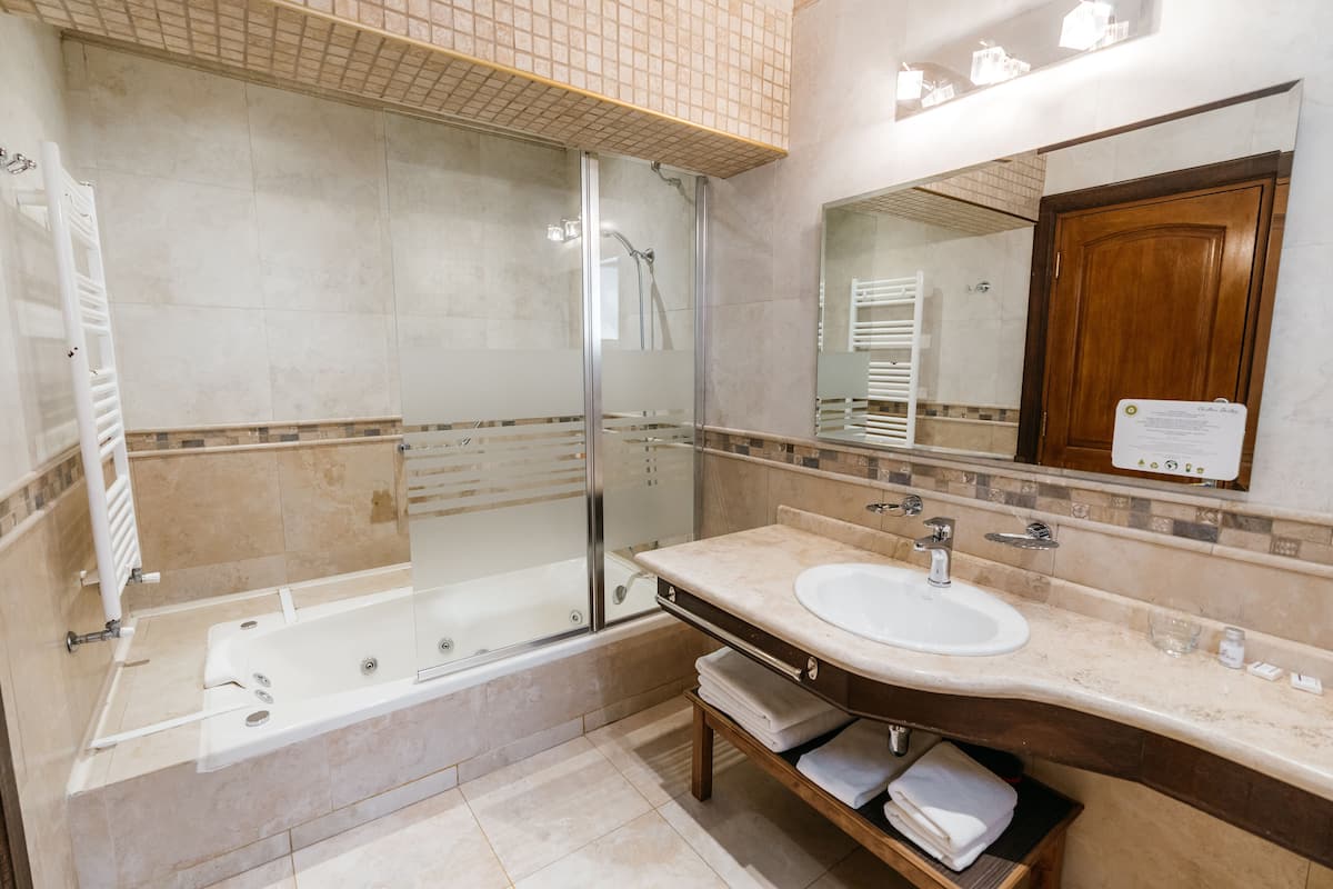 free toiletries, hair dryer, bathrobes, bidet