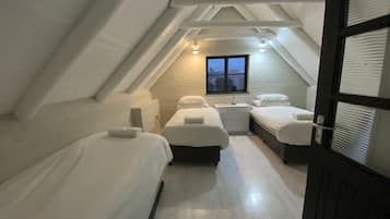 1 bedroom, in-room safe, individually decorated, individually furnished