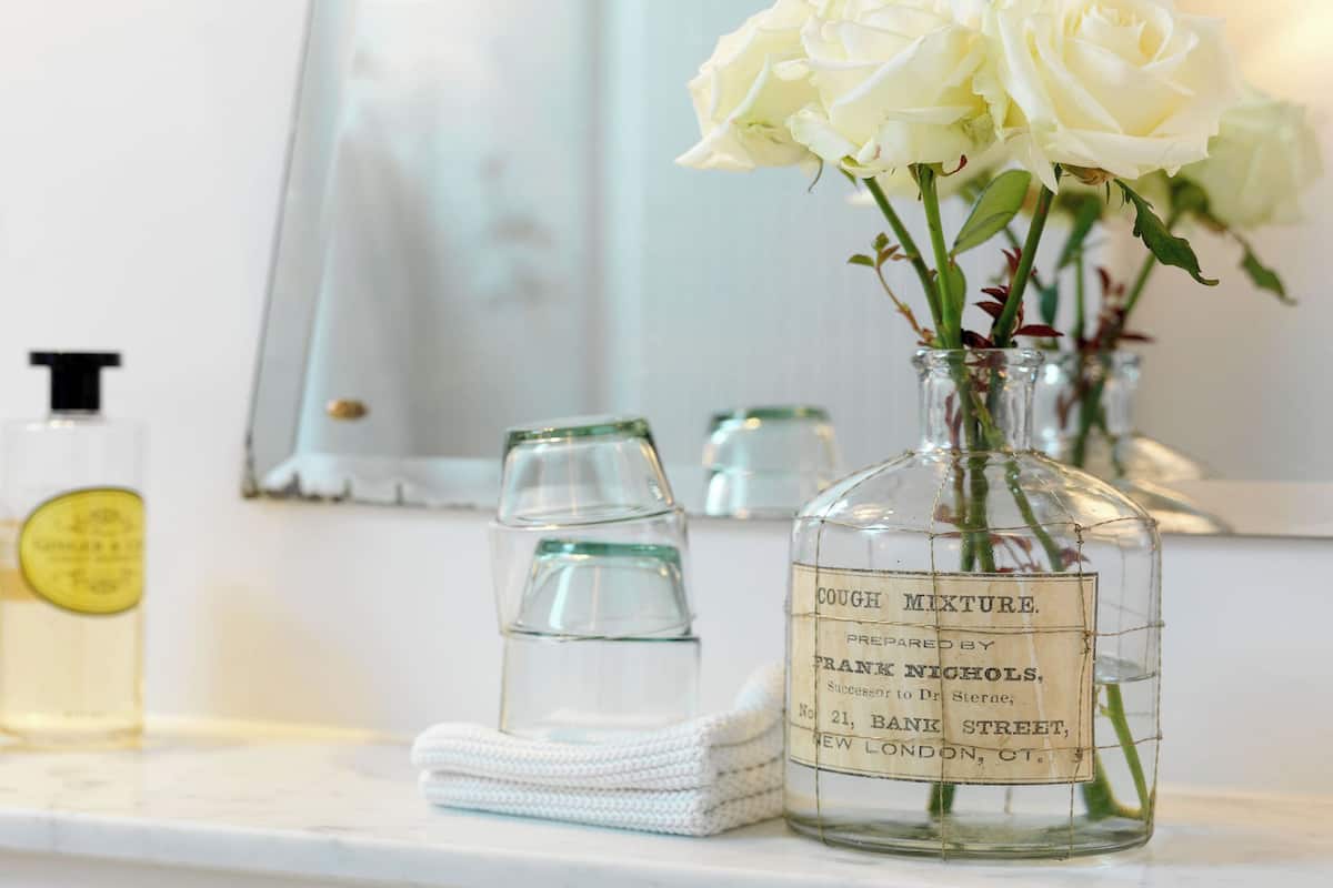 1 bedroom, premium bedding, minibar, iron/ironing board