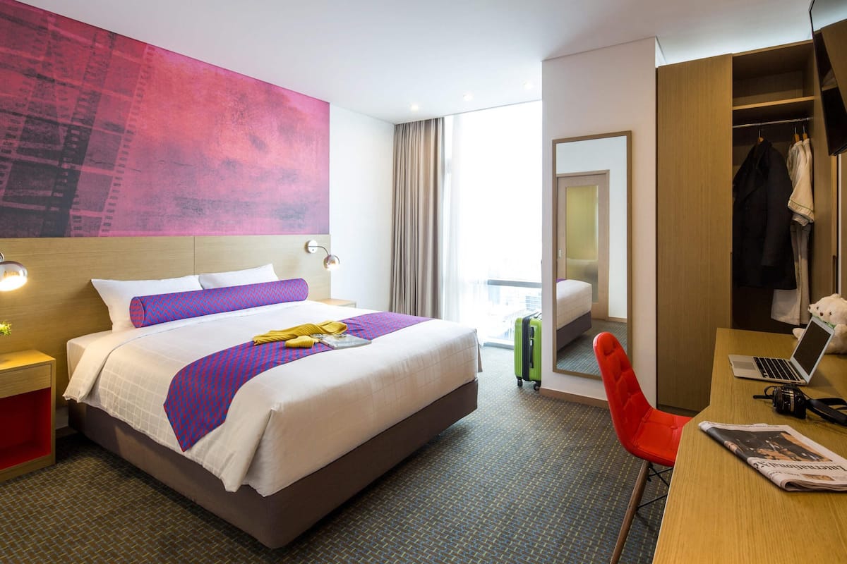 Superior Room, 1 Double Bed | In-room safe, desk, laptop workspace, blackout drapes