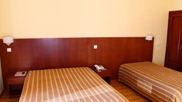 Desk, free cots/infant beds, rollaway beds, free WiFi