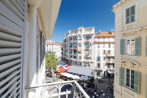 View from property - Le Dortoir Boutique Suites (Nice)