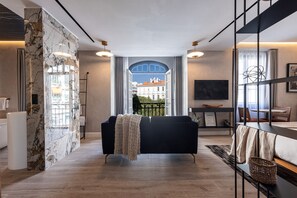 Deluxe Suite Hammam | Living area | Flat-screen TV - Le Dortoir Boutique Suites (Nice)
