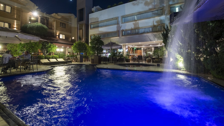 Las Ventanas Suite Hotel