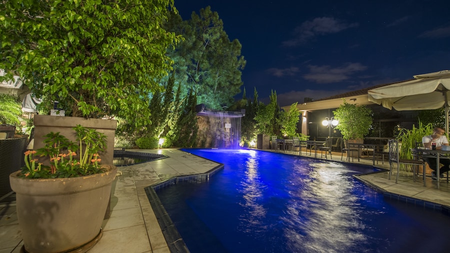 Las Ventanas Suite Hotel