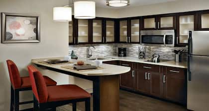 Staybridge Suites Rochester - Commerce Dr NW by IHG