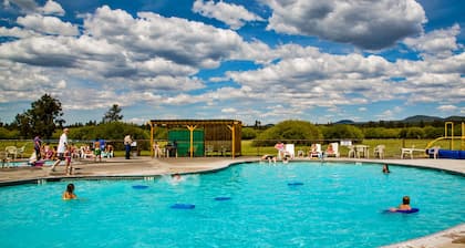 Bend-Sunriver RV Campground