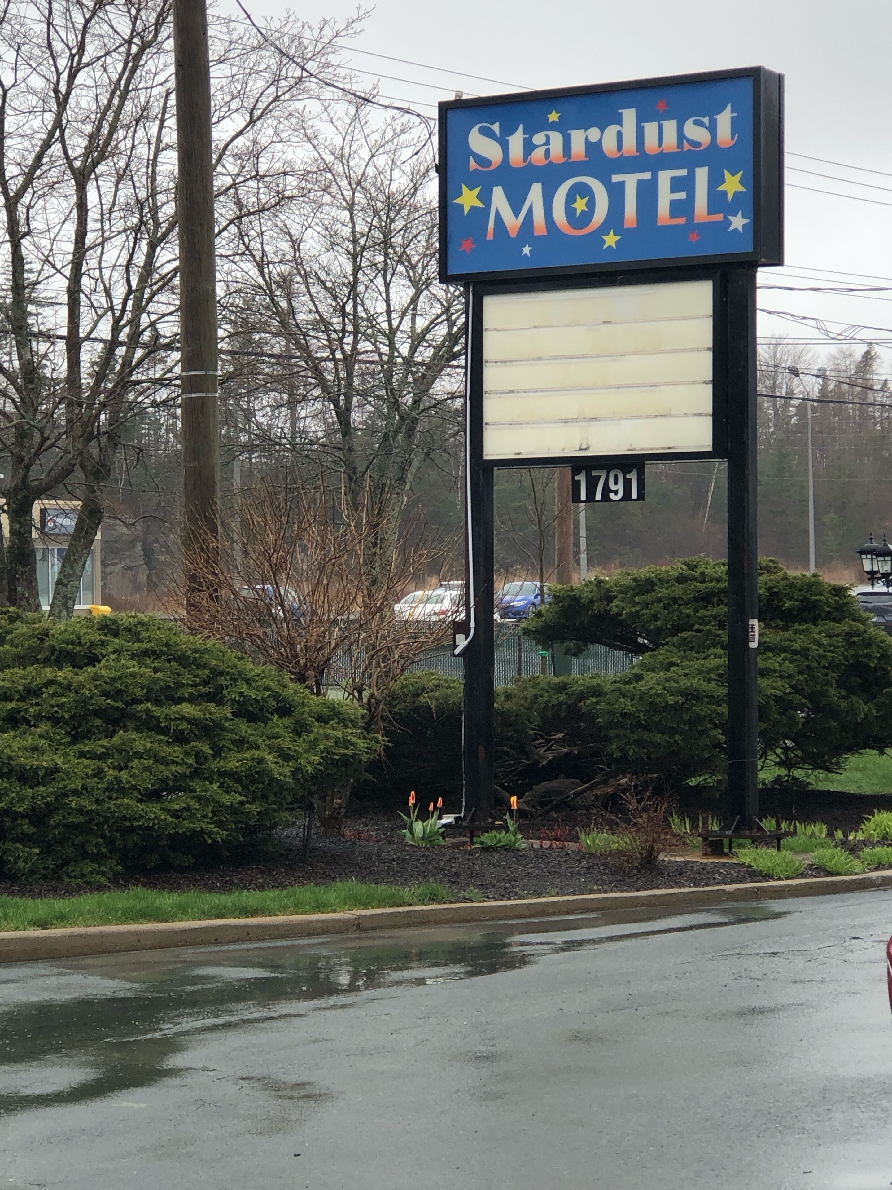 Schild für das Stardust Motel mit der Nummer 1791.