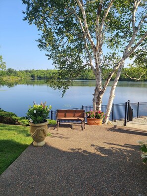 Lake - Stardust Motel Timberlea (Timberlea)