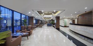 Lobby - Ramada by Wyndham Elazig (Elazig)