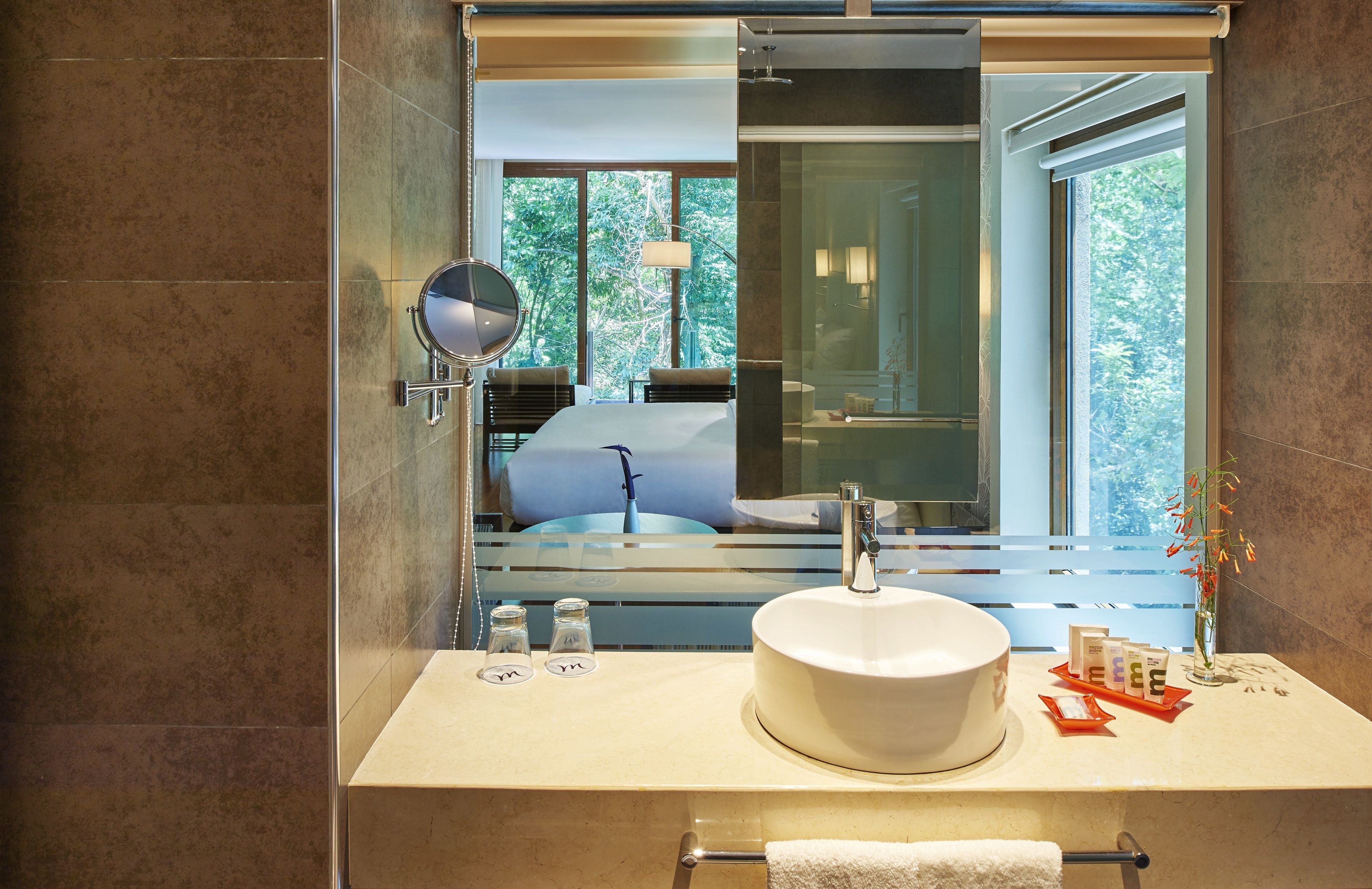 junior suite, 1 king bed with sofa bed | bathroom sink