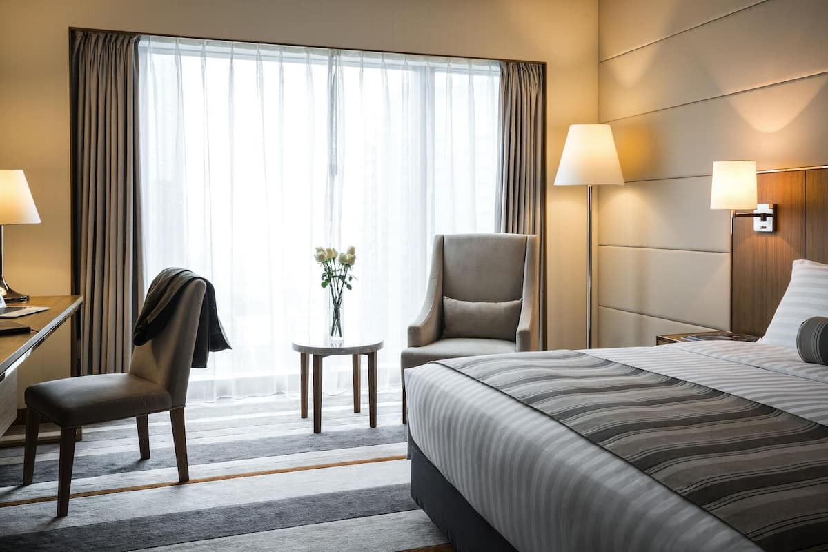 Premium King Roon with City View | Free minibar items, in-room safe, desk, laptop workspace