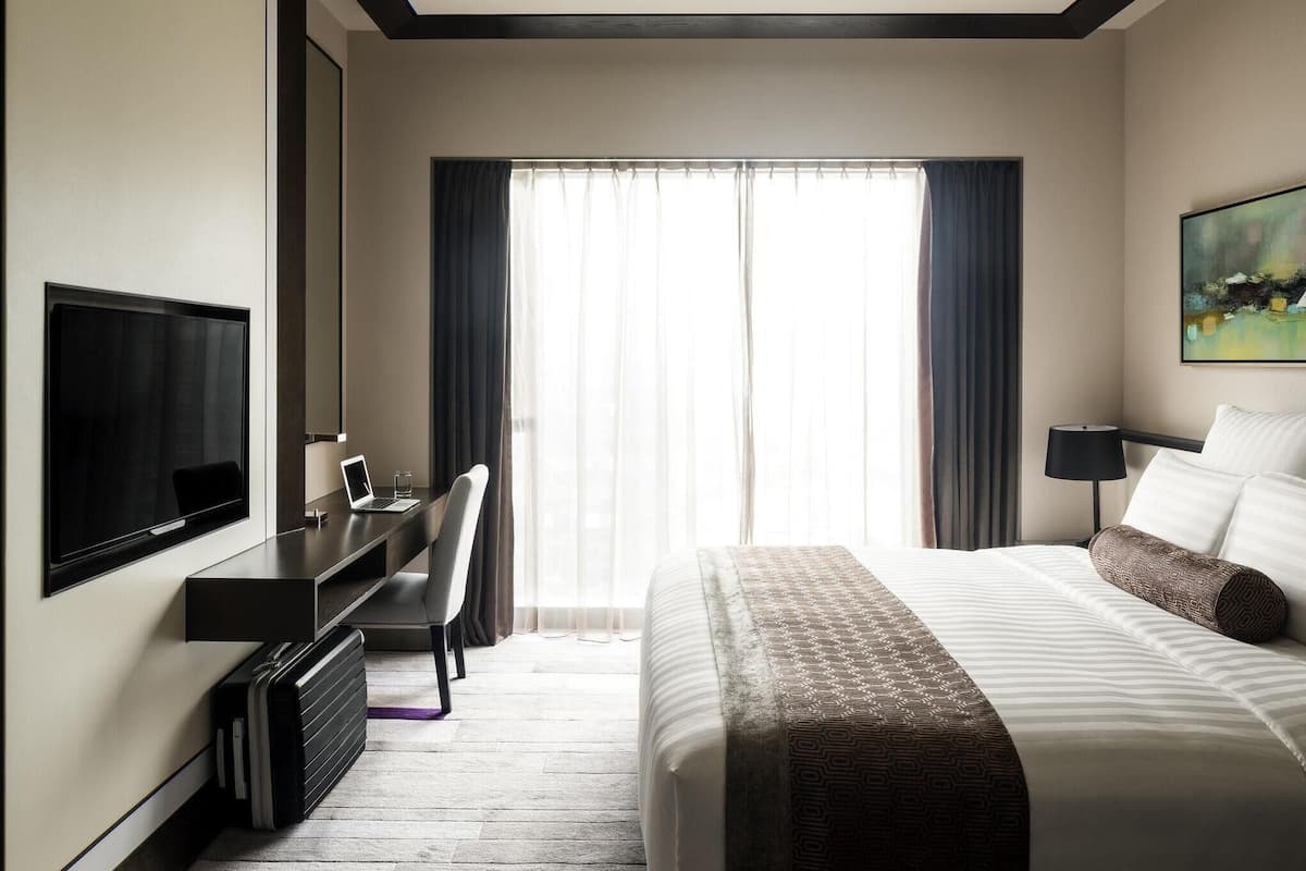 Executive Suite