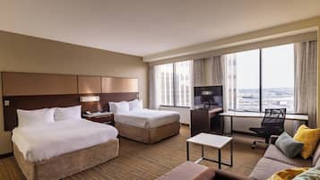 Pillowtop beds, in-room safe, desk, laptop workspace