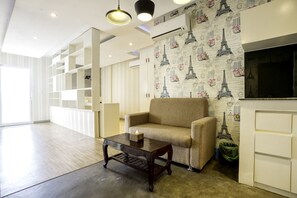 Penthouse, 2 Bedrooms | Minibar, in-room safe, free WiFi - White Residence Hotel & Apartment (Phnom Penh)