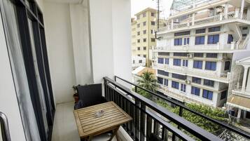 Quang cảnh nhìn từ nơi lưu trú