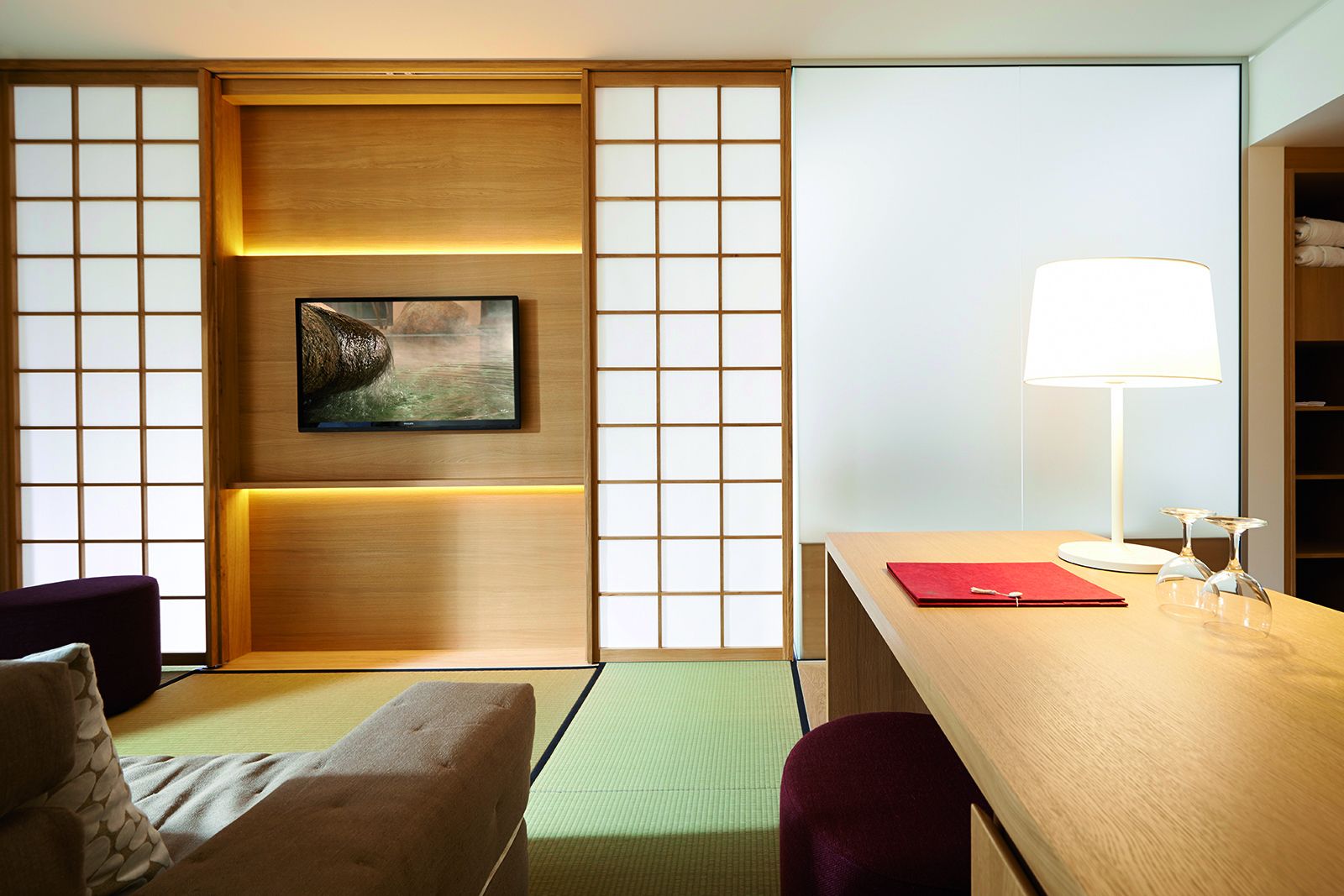 suite (japan) | living area | flat-screen tv